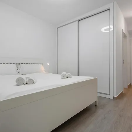 Obsidian Aquarela * אדחה